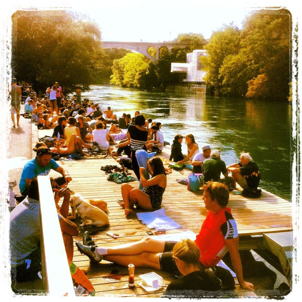 Playa del Rio Rhone en Ginebra